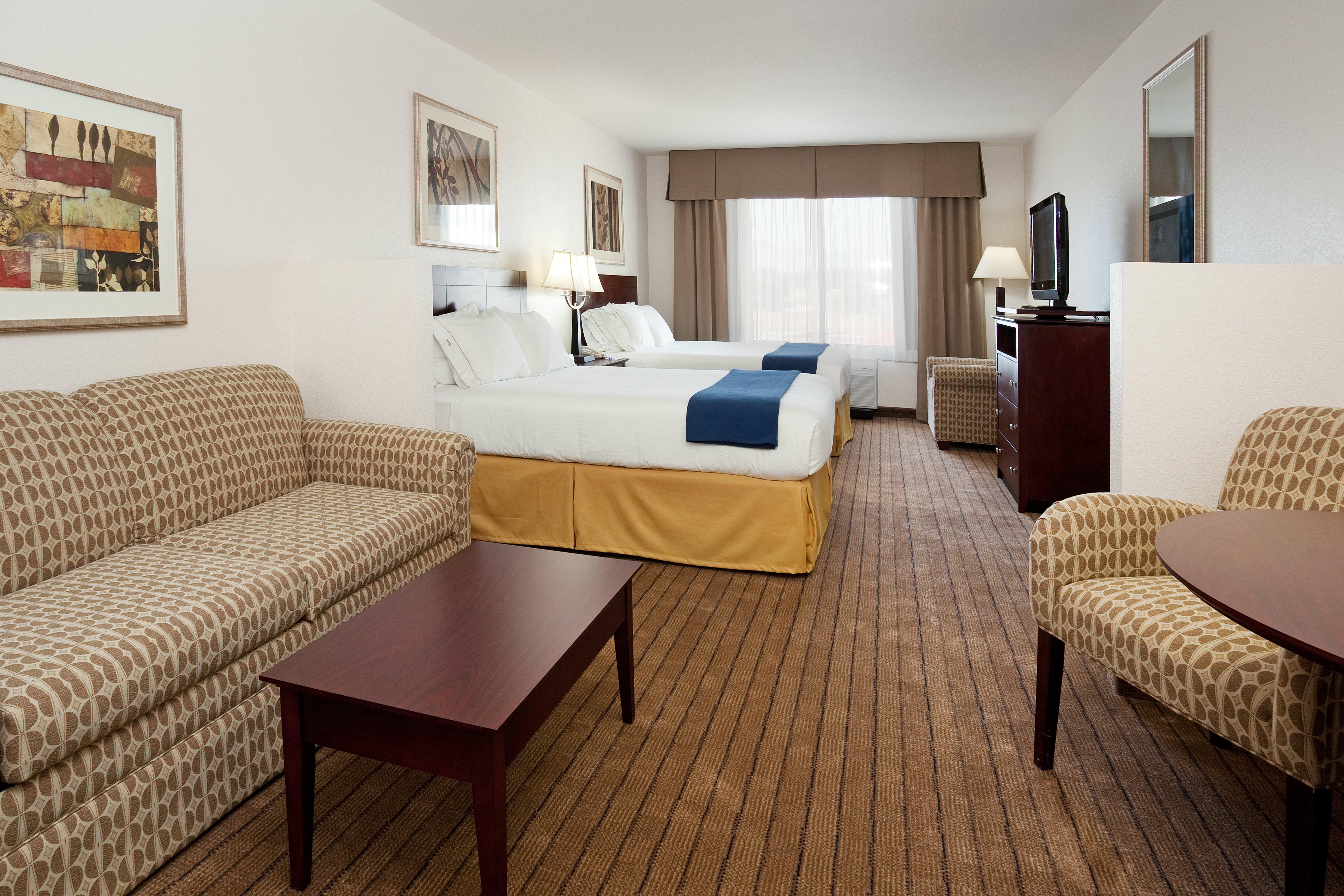 Holiday Inn Express & Suites Buffalo, An Ihg Hotel Exterior photo