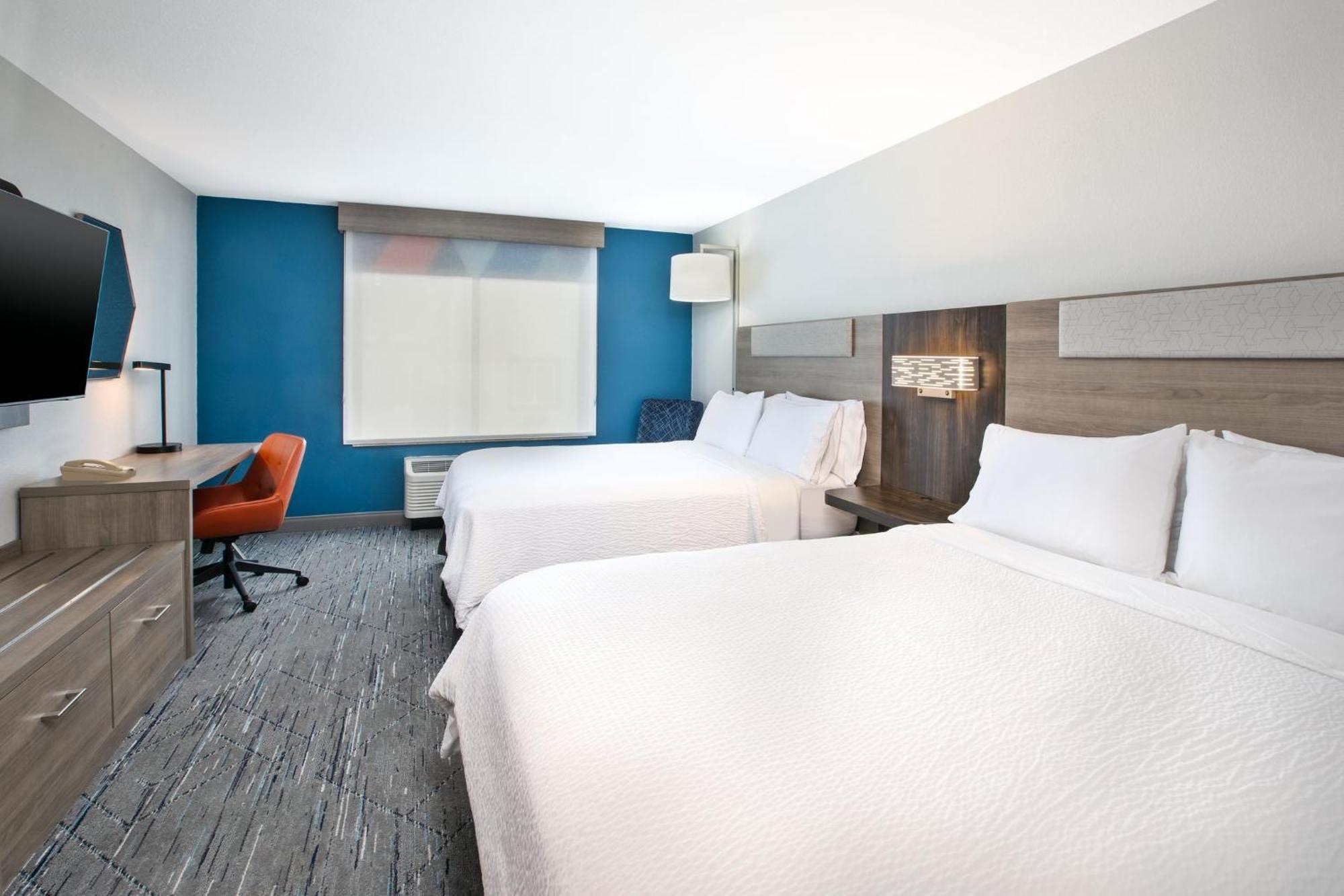 Holiday Inn Express & Suites Buffalo, An Ihg Hotel Exterior photo